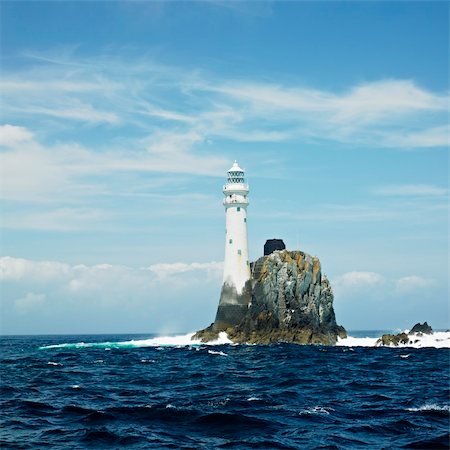 simsearch:400-05387304,k - lighthouse, Fastnet Rock, County Cork, Ireland Stock Photo - Budget Royalty-Free & Subscription, Code: 400-05739345