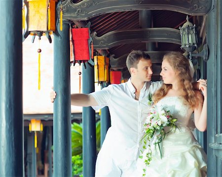 simsearch:400-05328142,k - Bride and groom in asian style terrace. Stock Photo - Budget Royalty-Free & Subscription, Code: 400-05733445