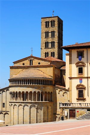 simsearch:400-04375112,k - View Of The Historic Center Of Arezzo, Italy Stock Photo - Budget Royalty-Free & Subscription, Code: 400-05744136