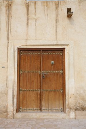 Empty buildings in the desert town of Al Wakrah (Al Wakra), Qatar, in the Middle East Stock Photo - Budget Royalty-Free & Subscription, Code: 400-05885455