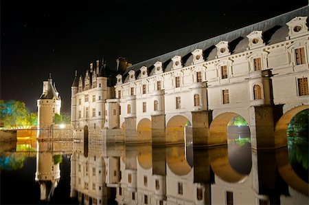 The romantic Chenonceau castle by night. France Stock Photo - Budget Royalty-Free & Subscription, Code: 400-05882075