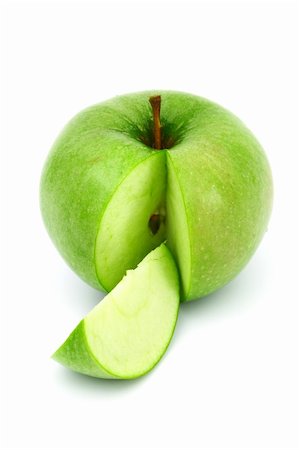 simsearch:400-07096505,k - green apples pile slice isolated on white Stock Photo - Budget Royalty-Free & Subscription, Code: 400-05882932
