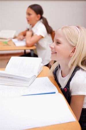 simsearch:400-05896357,k - Portrait of pupils smiling in a classroom Stock Photo - Budget Royalty-Free & Subscription, Code: 400-05896362