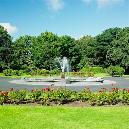 simsearch:400-05387304,k - Kilkenny Castle Gardens, County Kilkenny, Ireland Stock Photo - Budget Royalty-Free & Subscription, Code: 400-05899187