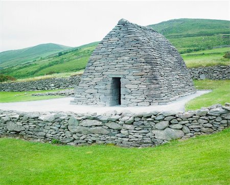 simsearch:400-05732778,k - Gallarus Oratory, County Kerry, Ireland Stock Photo - Budget Royalty-Free & Subscription, Code: 400-05899180