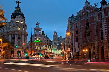 simsearch:400-06924255,k - urban landscape of the night in Madrid, Spain Stock Photo - Budget Royalty-Free & Subscription, Code: 400-05902098