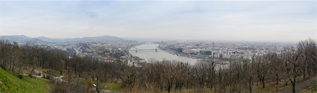 simsearch:400-06138816,k - Panorama of Budapest the Hungarian capital city Photographie de stock - Aubaine LD & Abonnement, Code: 400-05917637