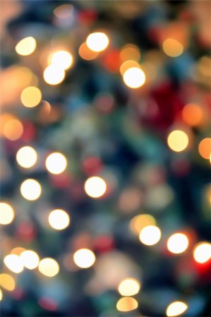 simsearch:400-05006261,k - Unfocused Christmas tree photo Stock Photo - Budget Royalty-Free & Subscription, Code: 400-05910544