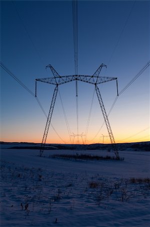 Cold winter daybreak above high voltage powerlines Stock Photo - Budget Royalty-Free & Subscription, Code: 400-05913573