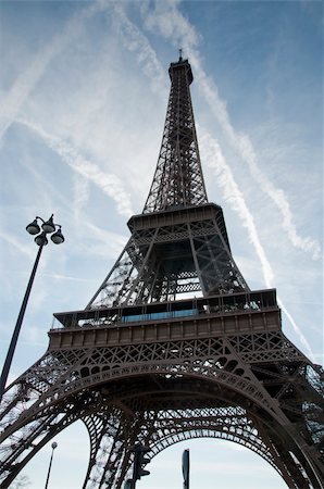 simsearch:400-04974897,k - Beautiful Eiffel Tower in Paris Stock Photo - Budget Royalty-Free & Subscription, Code: 400-06059891