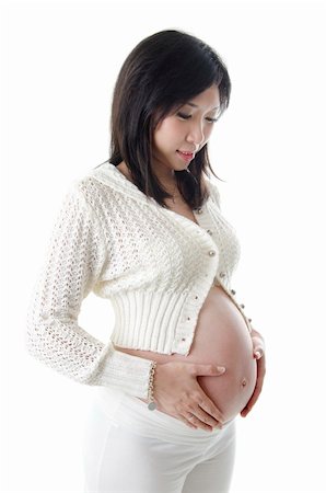 simsearch:400-05716366,k - Asian pregnant lady standing on white background Stock Photo - Budget Royalty-Free & Subscription, Code: 400-06064944