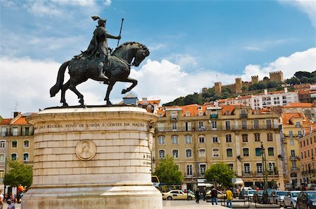 simsearch:400-05724379,k - Statue of King on Central Square in Lisbon, Portugal Stock Photo - Budget Royalty-Free & Subscription, Code: 400-06067918