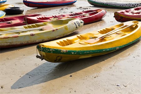 simsearch:400-04747906,k - Old Colourful kayaks on the beach Stock Photo - Budget Royalty-Free & Subscription, Code: 400-06069266