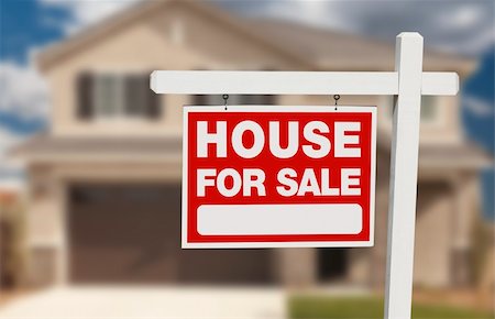 simsearch:693-06667961,k - House For Sale Real Estate Sign in Front of Beautiful New Home. Stock Photo - Budget Royalty-Free & Subscription, Code: 400-06069377