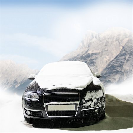 car in the winter on the road Stock Photo - Budget Royalty-Free & Subscription, Code: 400-06061808