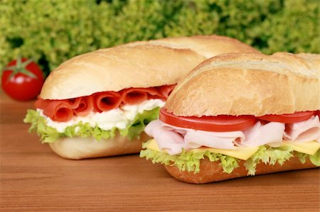 simsearch:400-05311244,k - Fresh sandwiches with ham and smoked salmon, selective focus Foto de stock - Super Valor sin royalties y Suscripción, Código: 400-06062337