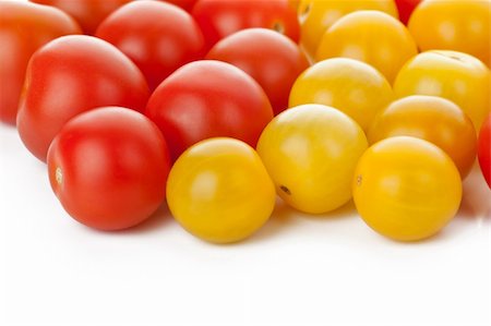 simsearch:400-04766599,k - Multicolored cherry tomatoes isolated on white background Stock Photo - Budget Royalty-Free & Subscription, Code: 400-06063173