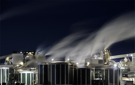 simsearch:400-05908531,k - power plant at night Stock Photo - Budget Royalty-Free & Subscription, Code: 400-06072361
