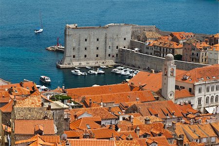 simsearch:400-05193127,k - Panorama of Dubrovnik from the City Walls, Croatia Stock Photo - Budget Royalty-Free & Subscription, Code: 400-06104154