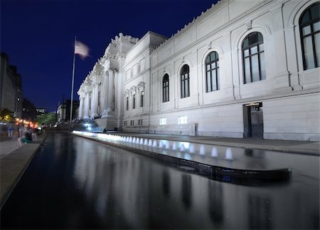 NEW YORK CITY - MAY 12: Metropolitan Museum of art May 12, 2012 in New York, NY. Founded in 1870, the Met has over 2 million works spanning over 5,000 years. Stock Photo - Budget Royalty-Free & Subscription, Code: 400-06106958