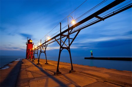 Long exposure image of the South Haven Lighthouse at twilight. Stock Photo - Budget Royalty-Free & Subscription, Code: 400-06107136