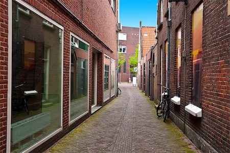 simsearch:400-06530910,k - The Narrow Street in the Dutch City of Amersfoort Stock Photo - Budget Royalty-Free & Subscription, Code: 400-06136835