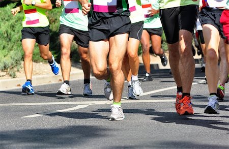 ruigsantos (artist) - Group of marathon racers running Stock Photo - Budget Royalty-Free & Subscription, Code: 400-06136985