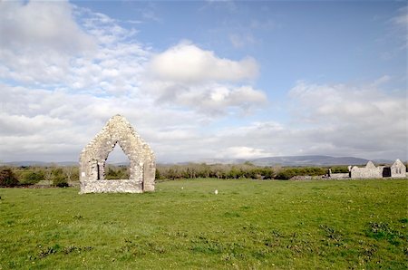 simsearch:400-05732778,k - Ruins of Kilmacduagh Monastery, County Galway. Stock Photo - Budget Royalty-Free & Subscription, Code: 400-06137745