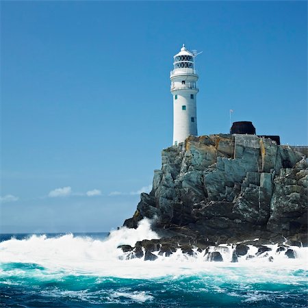 simsearch:400-05387304,k - lighthouse, Fastnet Rock, County Cork, Ireland Stock Photo - Budget Royalty-Free & Subscription, Code: 400-06137957