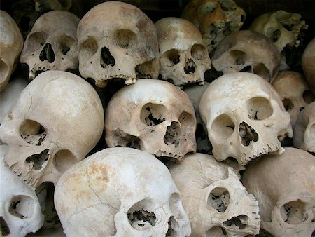 death skulls cambodia - killing fields human skulls Cambodia Photographie de stock - Aubaine LD & Abonnement, Code: 400-06132182