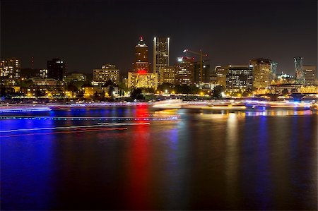 simsearch:400-07424733,k - Boat Lights Trails Along Willamette River the City Skyline of Portland Oregon Waterfront at Night Stock Photo - Budget Royalty-Free & Subscription, Code: 400-06176774
