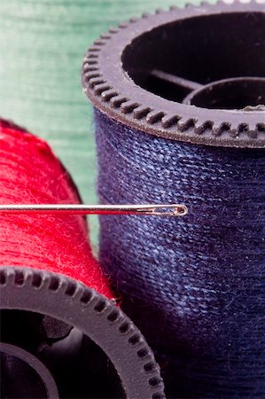 simsearch:400-06079198,k - Close-up photograph of red and blue thread spools. Stock Photo - Budget Royalty-Free & Subscription, Code: 400-06208564