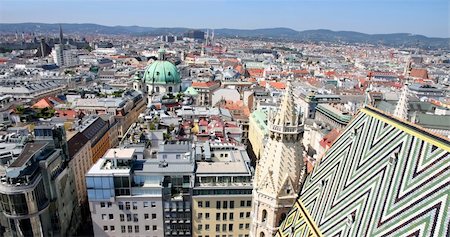 simsearch:400-07771401,k - Panorama of Vienna, aerial view from Stephansdom cathedral, Vienna, Austria Photographie de stock - Aubaine LD & Abonnement, Code: 400-06367291