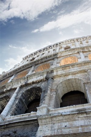 simsearch:400-05314184,k - Photo of colosseum in Rome, Italy Stock Photo - Budget Royalty-Free & Subscription, Code: 400-06360981