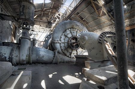 state historic park - Old Abandoned Hydro Electric Power Plant Station in White River Falls Oregon Stock Photo - Budget Royalty-Free & Subscription, Code: 400-06395916