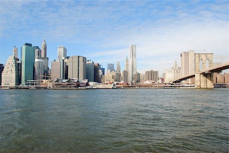 simsearch:400-07111236,k - New York and the Brooklyn bridge Stock Photo - Budget Royalty-Free & Subscription, Code: 400-06408148
