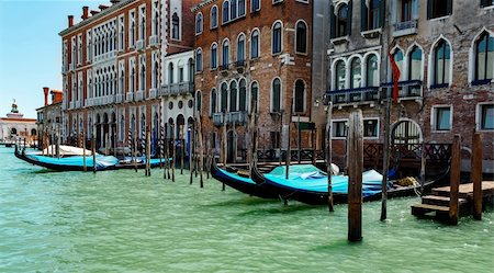simsearch:400-08093706,k - empty blue gondolas in lagoon Venice Italy Stock Photo - Budget Royalty-Free & Subscription, Code: 400-06414382