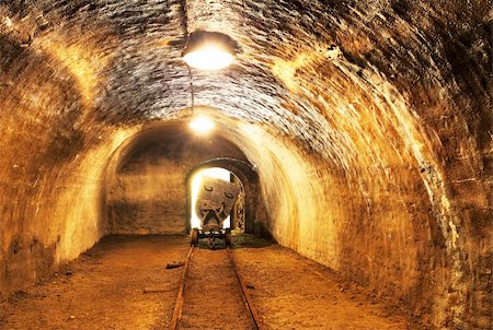 Mine with railroad track - underground mining Stock Photo - Budget Royalty-Free & Subscription, Code: 400-06520349