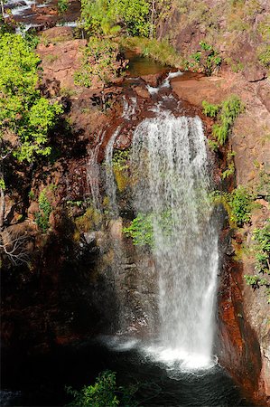 simsearch:400-05900108,k - Small waterfall and pool with clear water, Kakadu National Park, Northern Territory, Australia Stock Photo - Budget Royalty-Free & Subscription, Code: 400-06747287