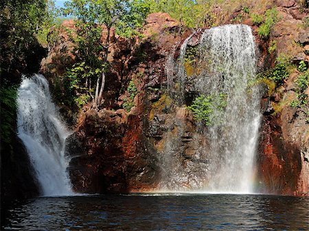 simsearch:400-05900108,k - Waterfall and pool with clear water, Kakadu National Park, Northern Territory, Australia Stock Photo - Budget Royalty-Free & Subscription, Code: 400-06749022