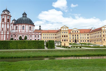 Famous Baroque chateau Jaromerice nad Rokytnou, Czech Republic Stock Photo - Budget Royalty-Free & Subscription, Code: 400-06741068
