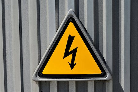 simsearch:400-03993174,k - High voltage sign Stock Photo - Budget Royalty-Free & Subscription, Code: 400-06770093
