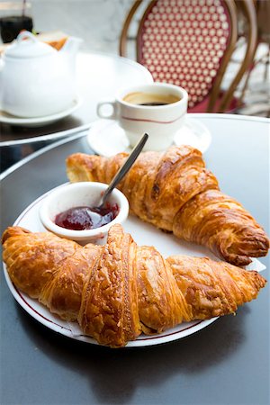 simsearch:400-05704519,k - Breakfast with coffee and croissants in a basket on table Stock Photo - Budget Royalty-Free & Subscription, Code: 400-06772682