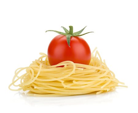 simsearch:400-06796273,k - Italian pasta and cherry tomato. Isolated on white background Stock Photo - Budget Royalty-Free & Subscription, Code: 400-06796105