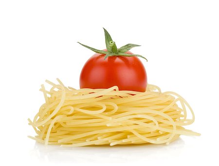 simsearch:400-06796273,k - Italian pasta and cherry tomato. Isolated on white background Stock Photo - Budget Royalty-Free & Subscription, Code: 400-06796106