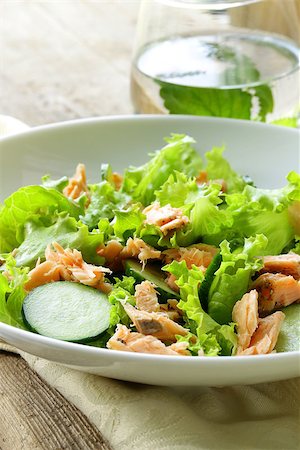 green salad with salmon and lettuce Stock Photo - Budget Royalty-Free & Subscription, Code: 400-06791783