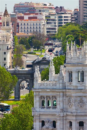 simsearch:400-06924255,k - Aerial view of Madrid (Spain) / Famous Alcala Gate, builldings and street / Plaza de la Independencia Stock Photo - Budget Royalty-Free & Subscription, Code: 400-06857991