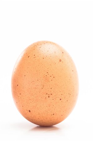One spotty egg on white background Foto de stock - Super Valor sin royalties y Suscripción, Código: 400-06876249