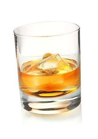 simsearch:400-04558755,k - Glass of whiskey with ice. Isolated on white background Stock Photo - Budget Royalty-Free & Subscription, Code: 400-06915506