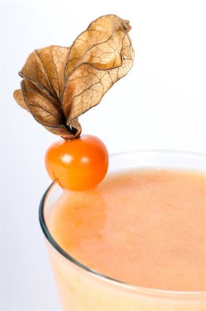 simsearch:400-05944023,k - Cocktail with physalis on a white background Stock Photo - Budget Royalty-Free & Subscription, Code: 400-06919403